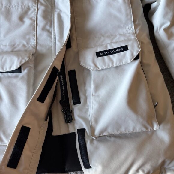 Canada Goose Expedition Parka With Fur White Coat - Picture 3 of 7